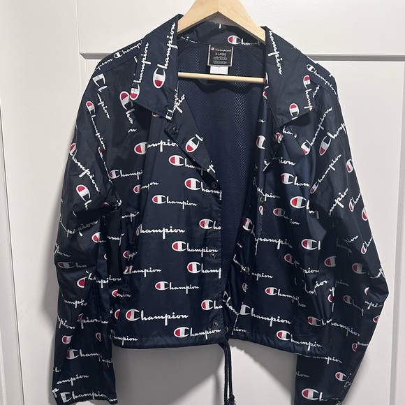 Women’s Champion jacket - Picture 2 of 4